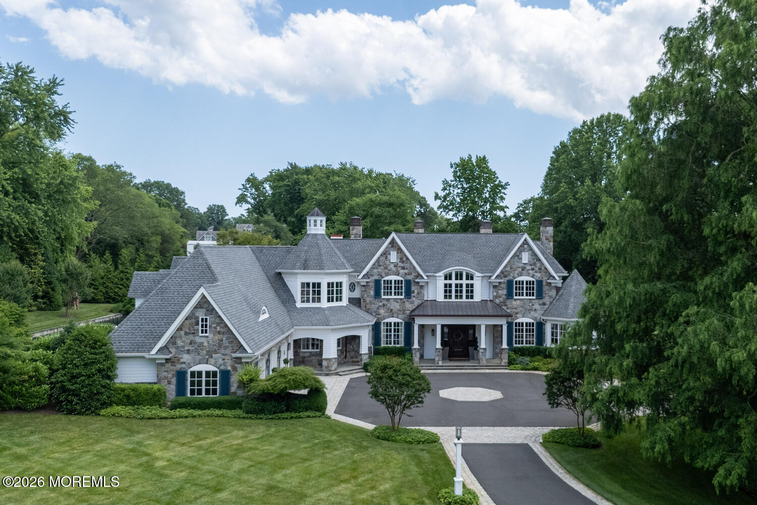 18 Bellevue Avenue