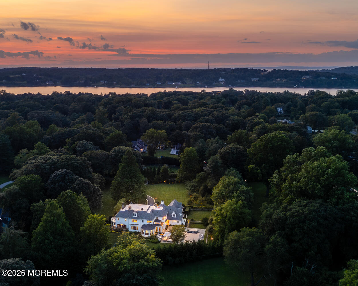 18 Bellevue Avenue