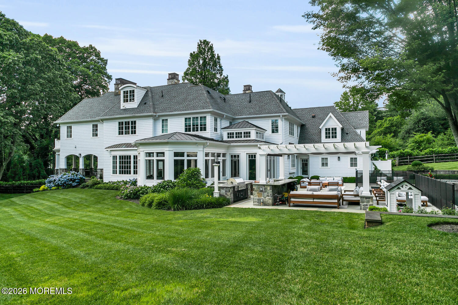 18 Bellevue Avenue