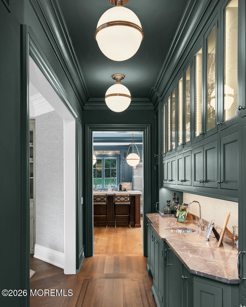 18 Bellevue Avenue