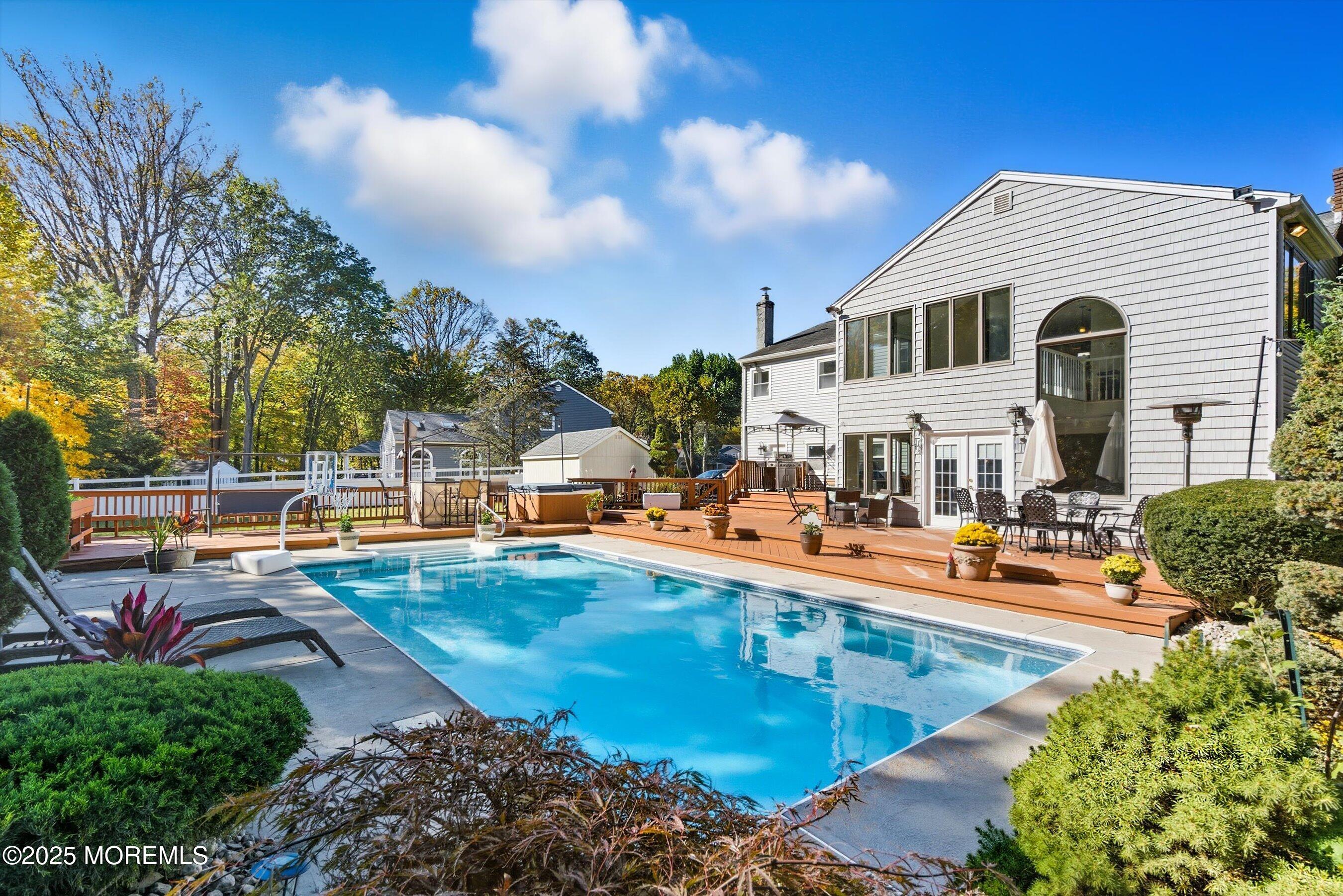 110 Whispering Pines Drive