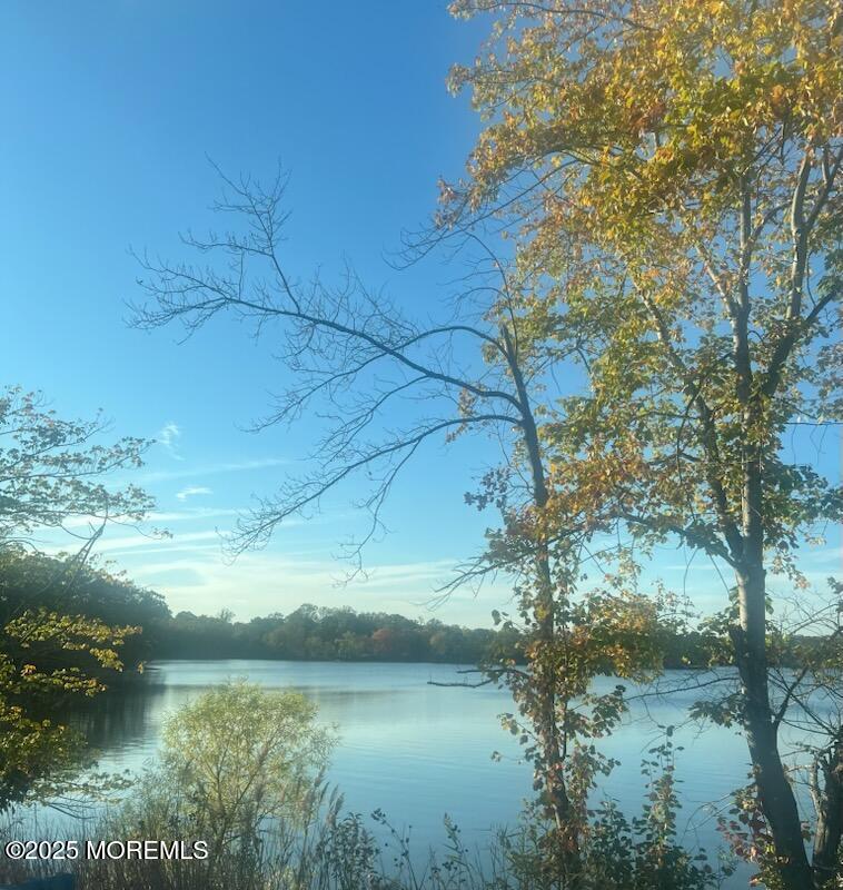 110 Whispering Pines Drive