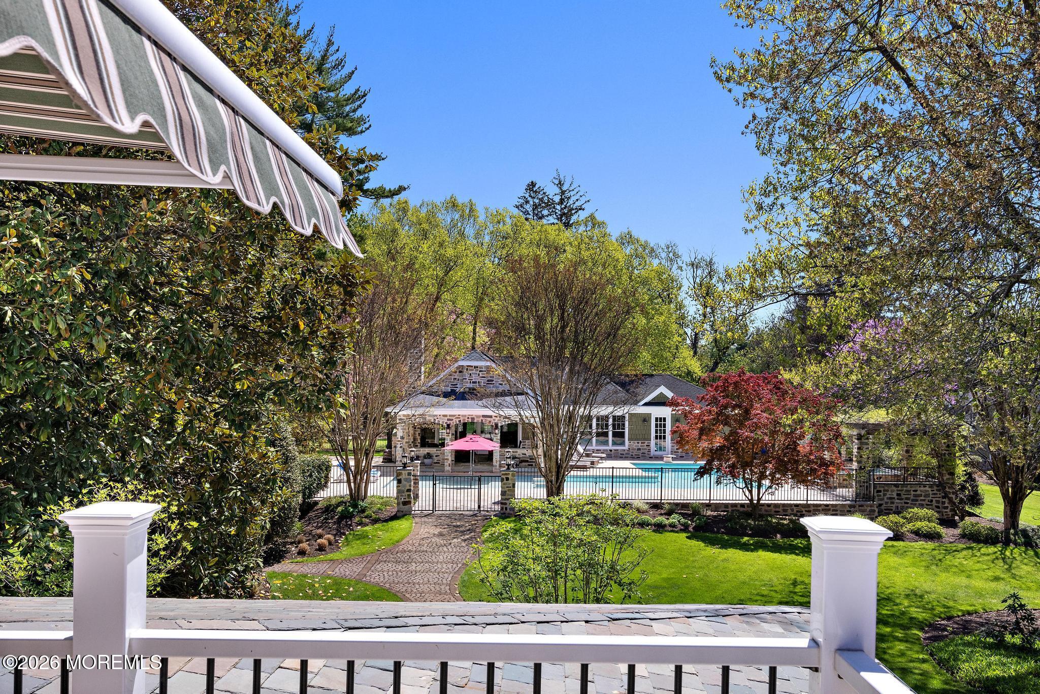 52 Buena Vista Avenue