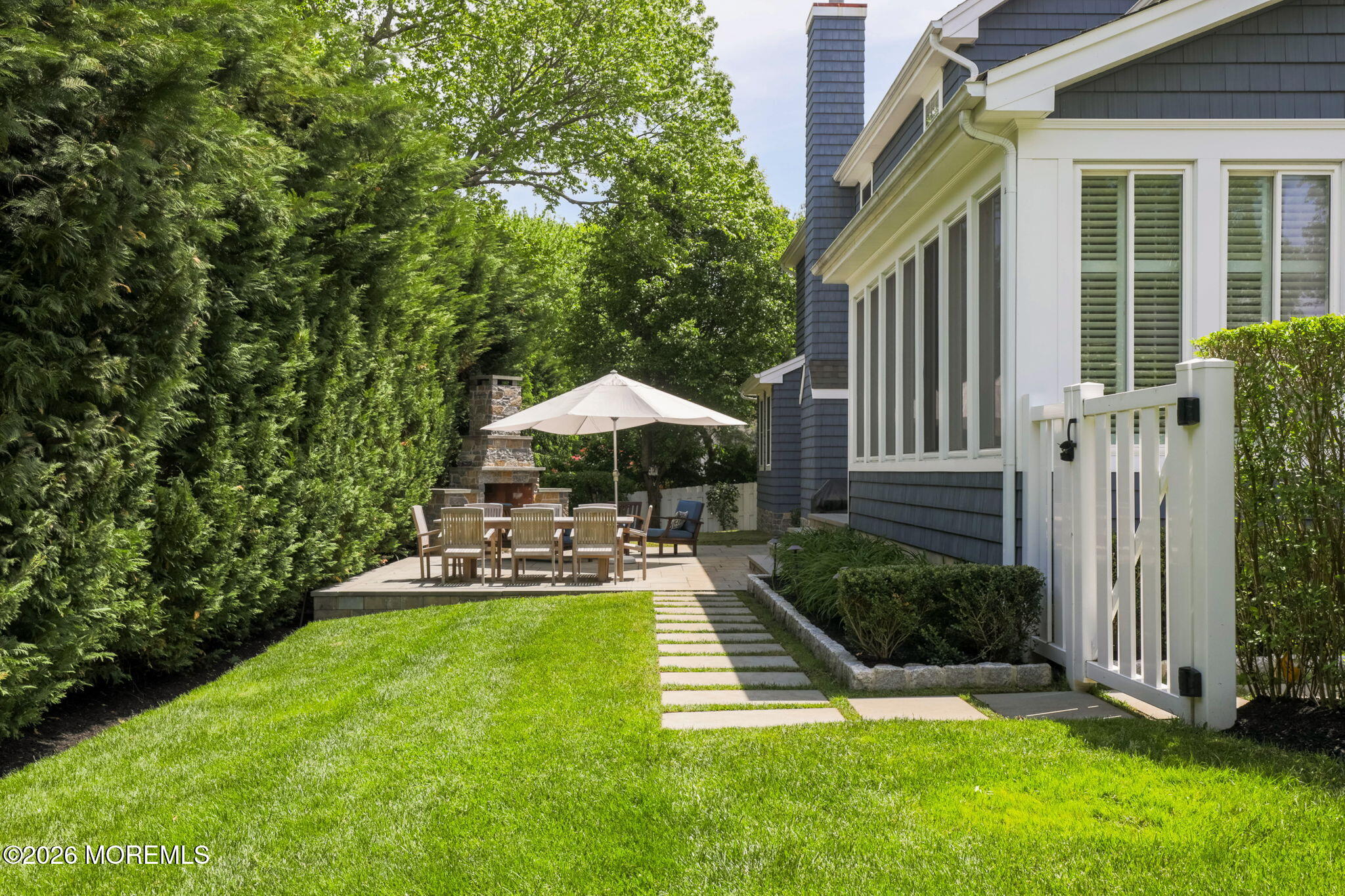 79 Iroquois Avenue