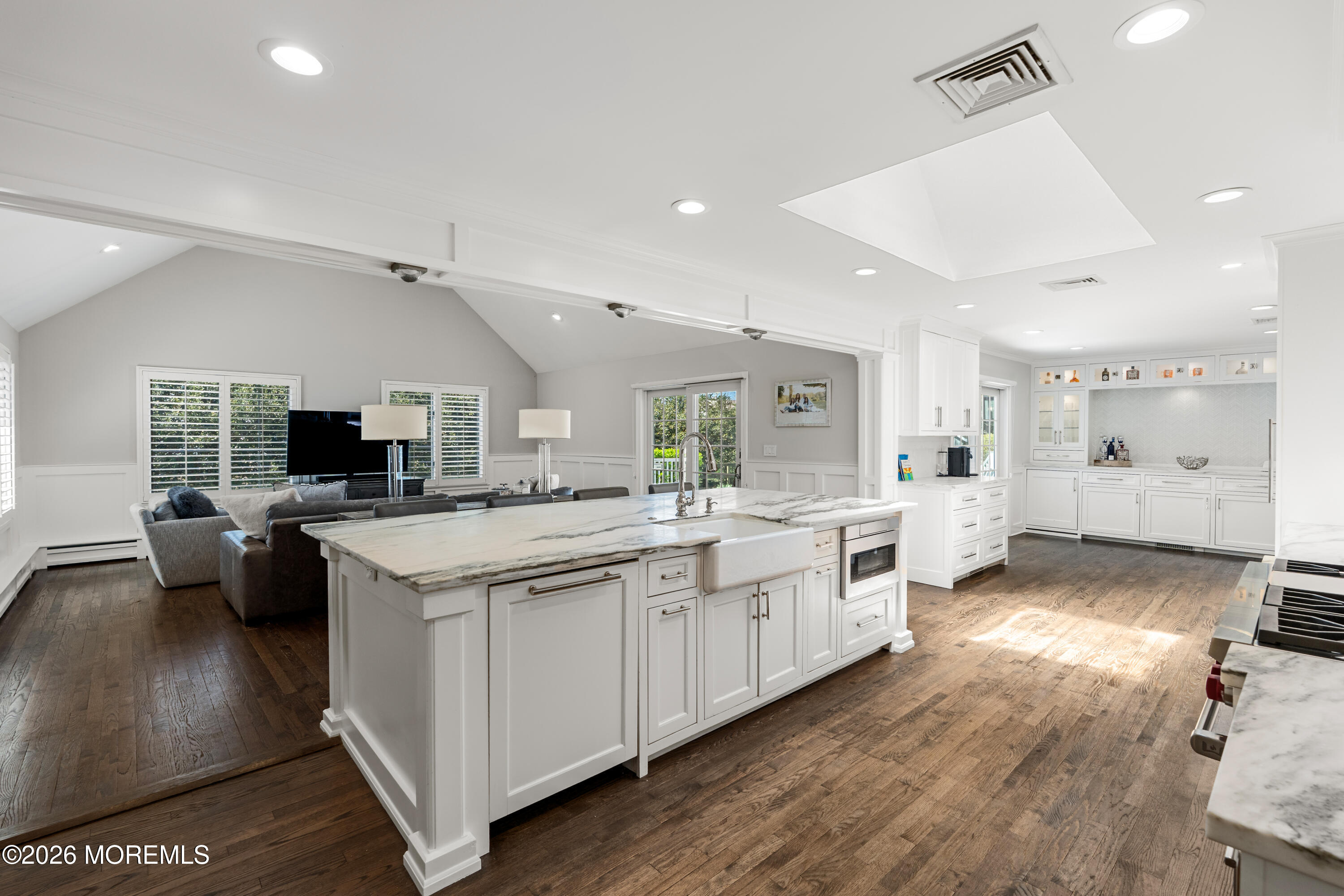 8 Evergreen Drive