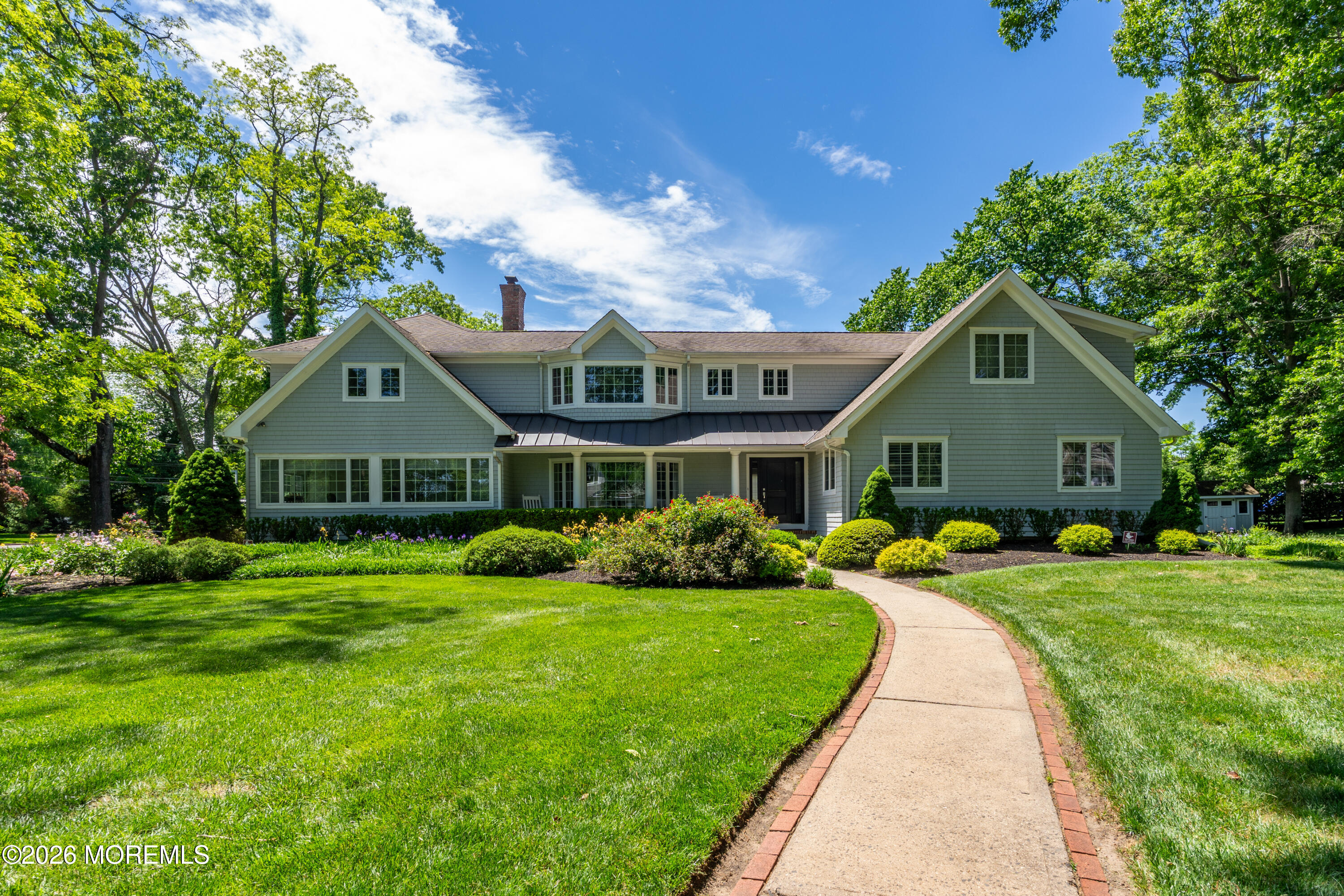 8 Evergreen Drive