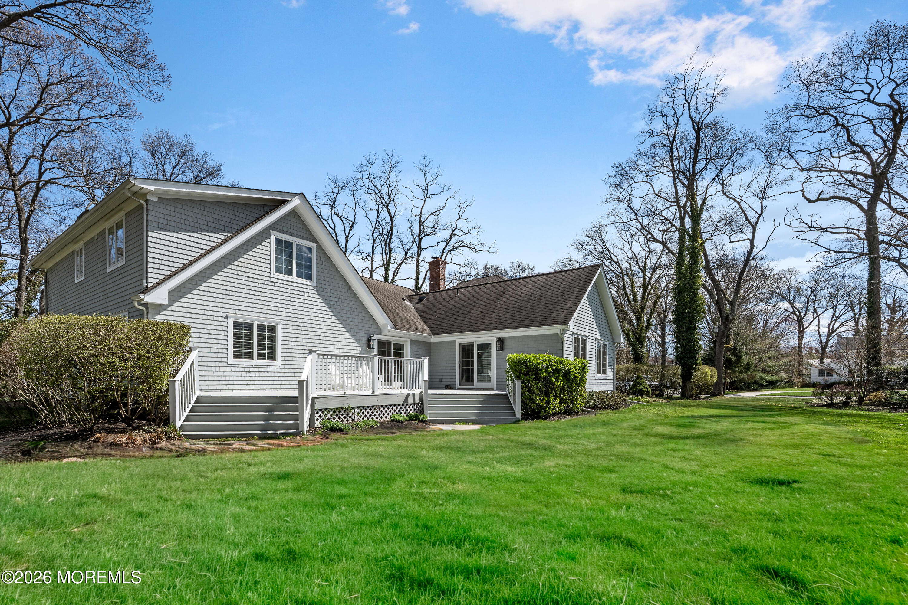 8 Evergreen Drive