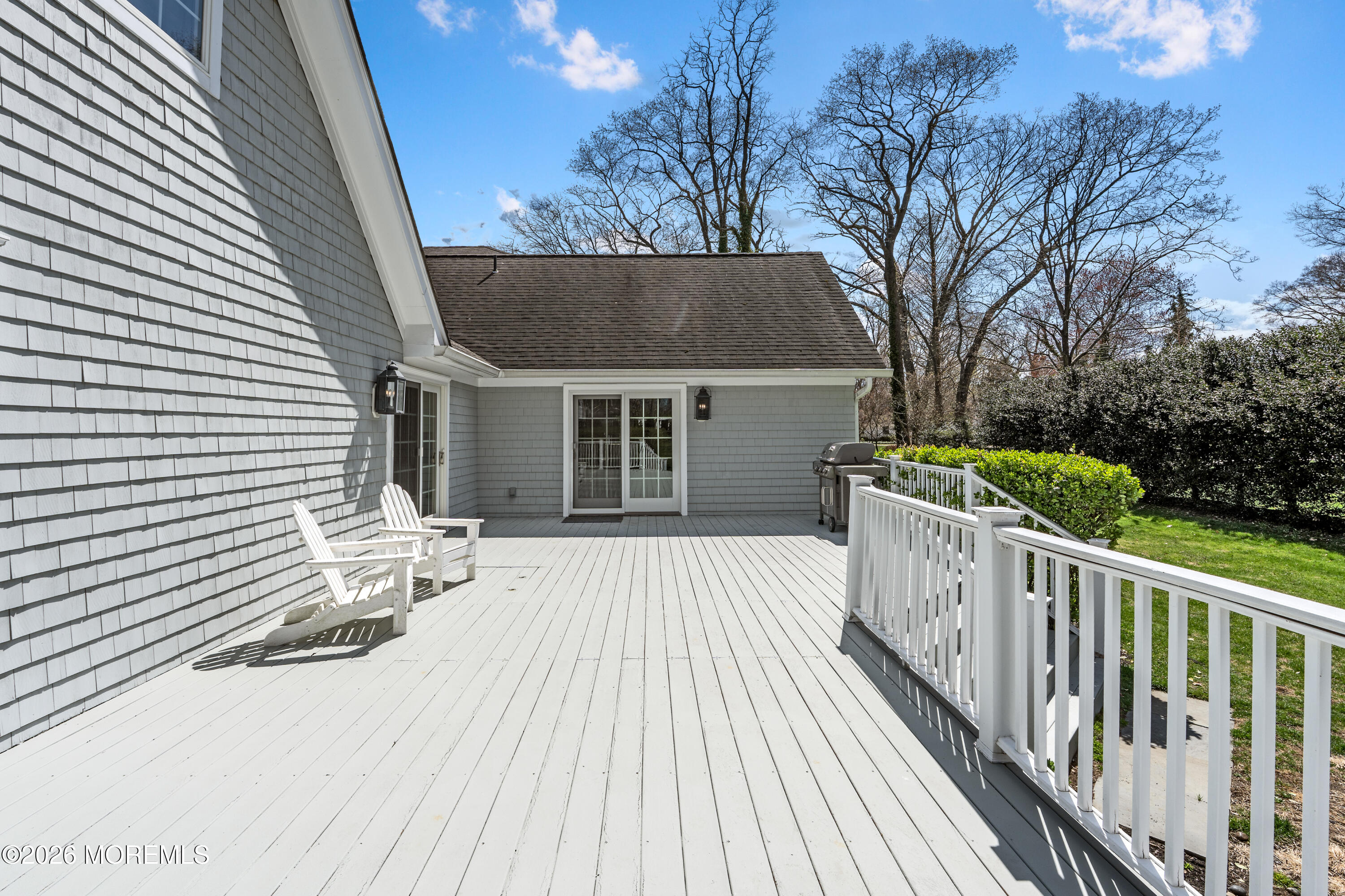 8 Evergreen Drive
