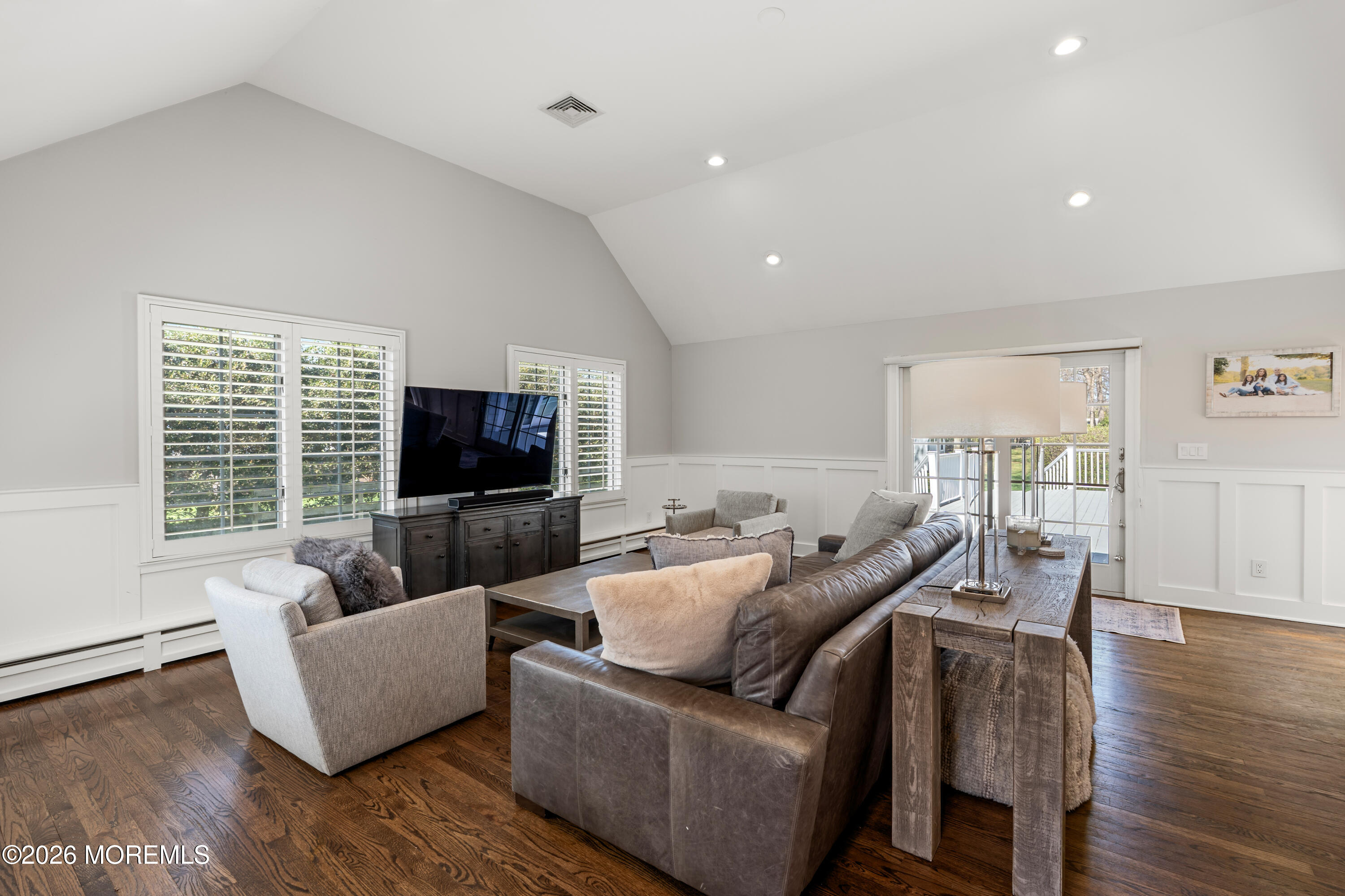 8 Evergreen Drive
