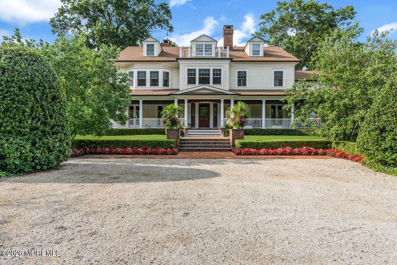 8 Ridge Road