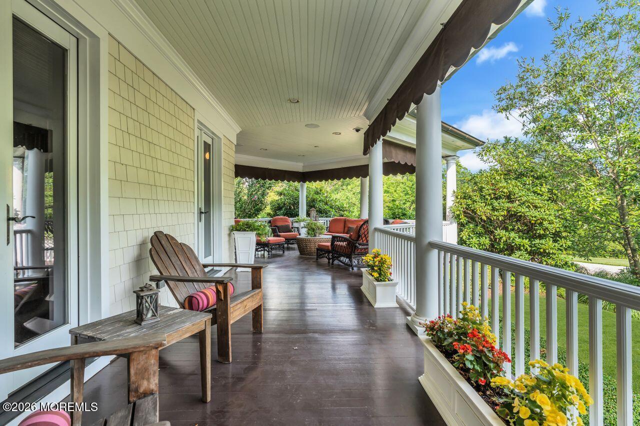 8 Ridge Road