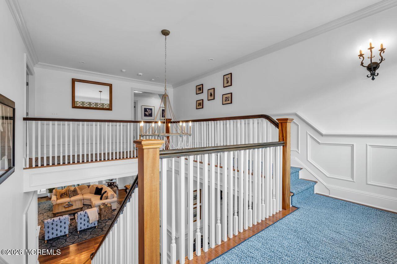 8 Ridge Road