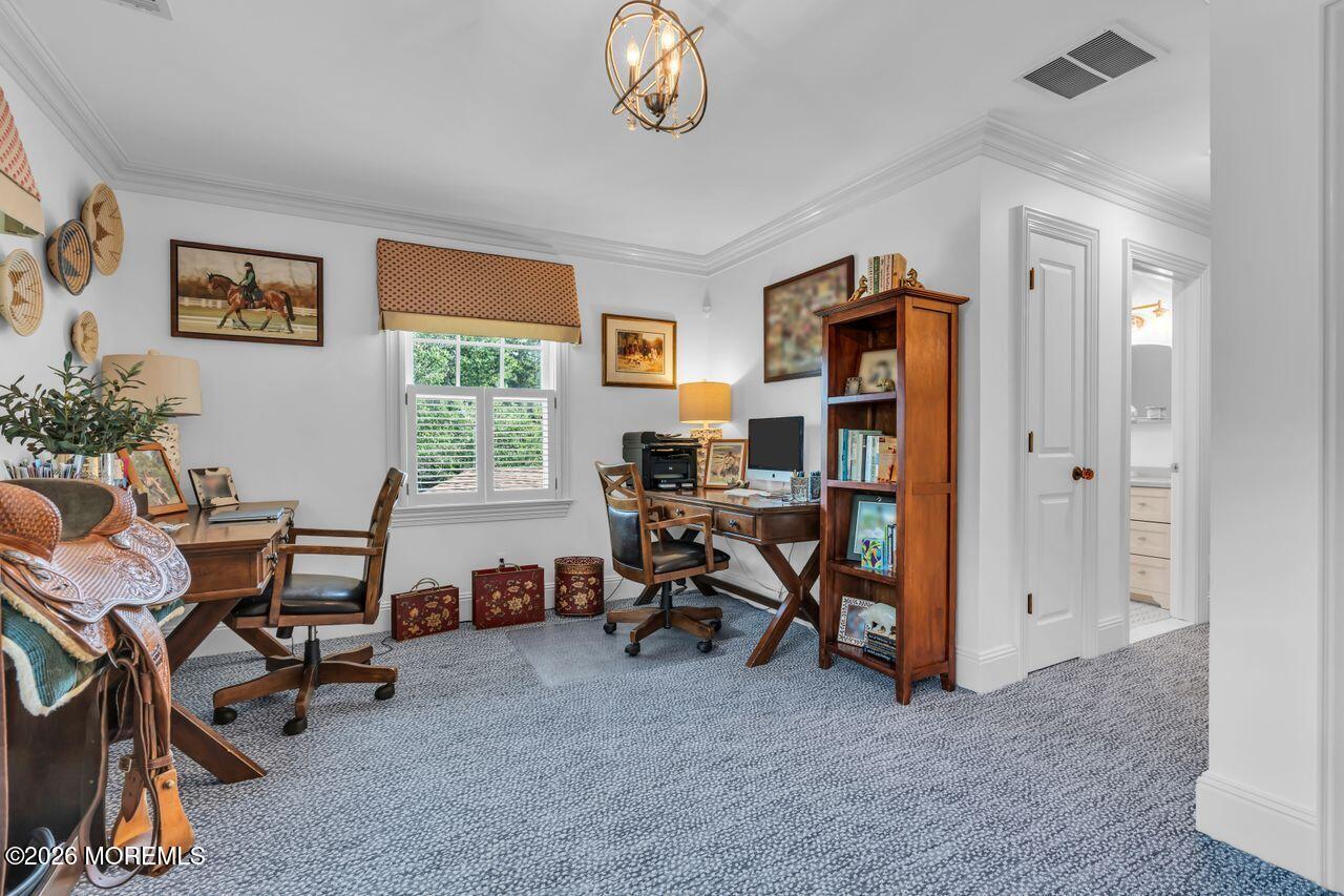 8 Ridge Road