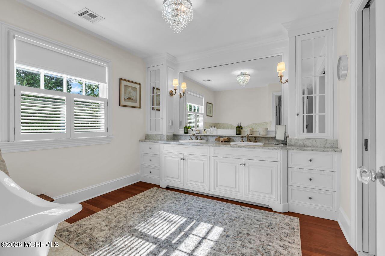 8 Ridge Road