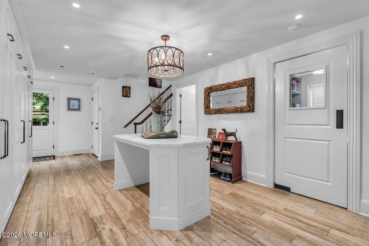 8 Ridge Road
