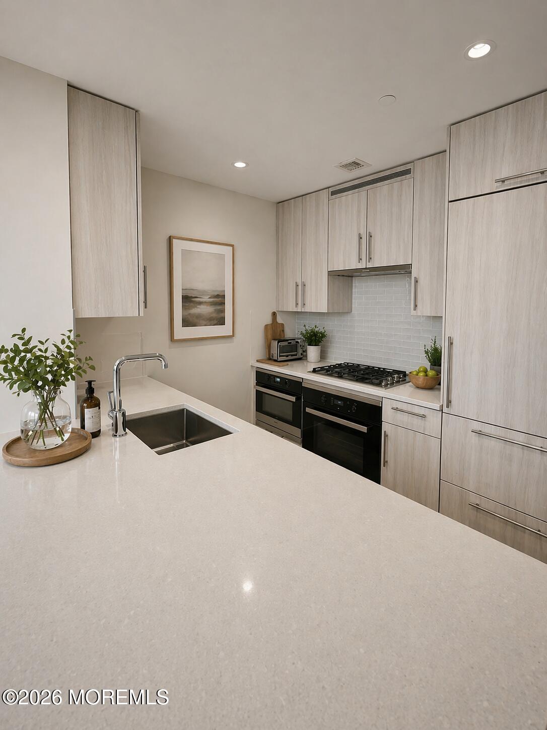 20 Melrose Terrace Unit 208