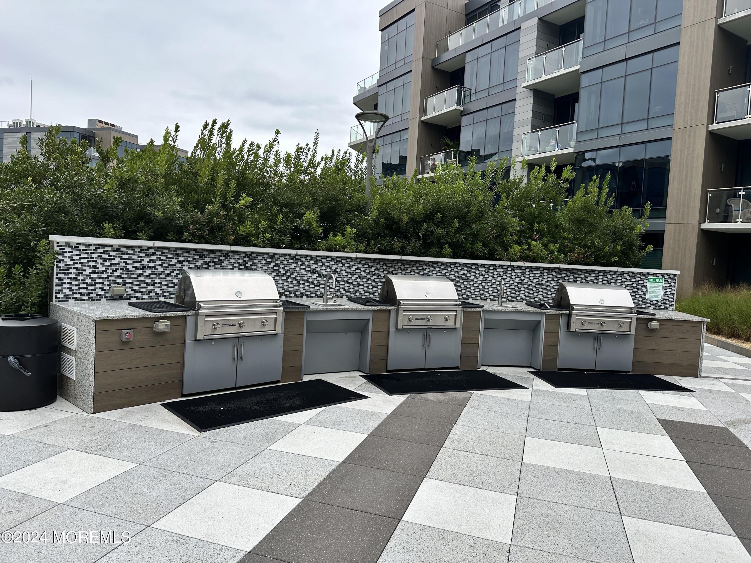 20 Melrose Terrace Unit 208