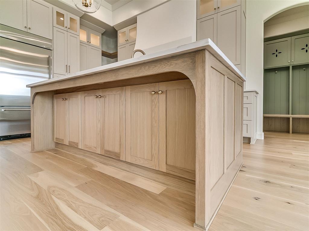 6104 NW 147TH Terrace