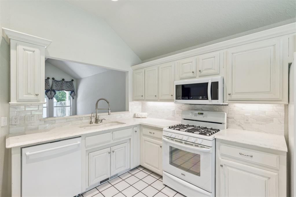 812 Old Bugle Road