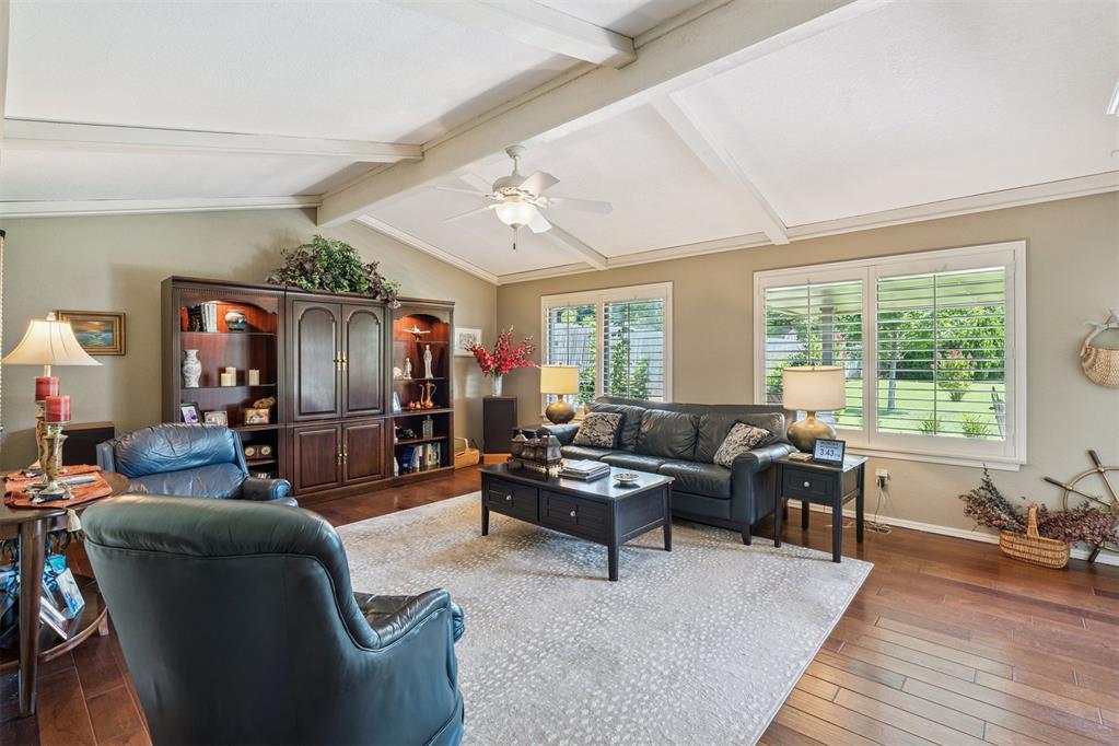 3324 Rosewood Lane
