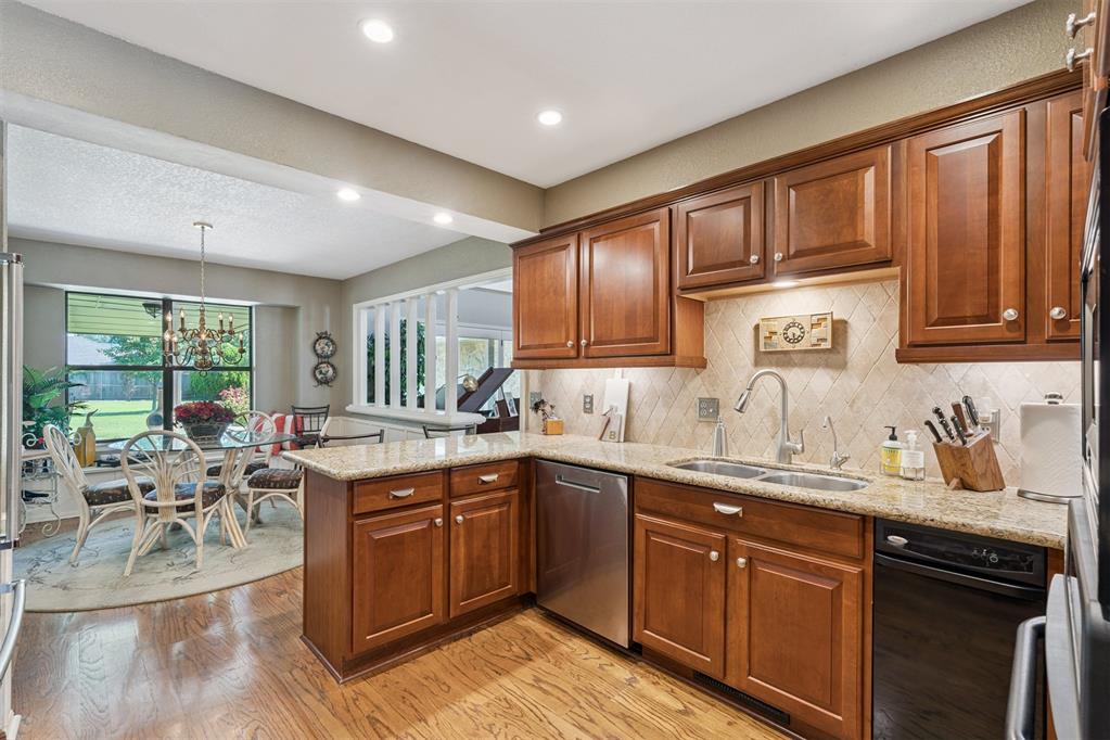 3324 Rosewood Lane