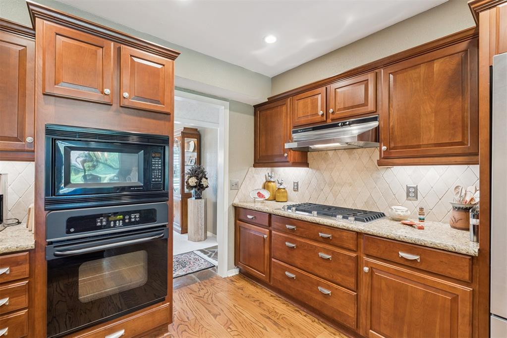 3324 Rosewood Lane