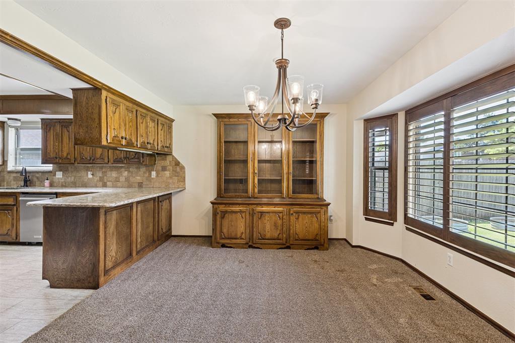 10301 Casa Linda