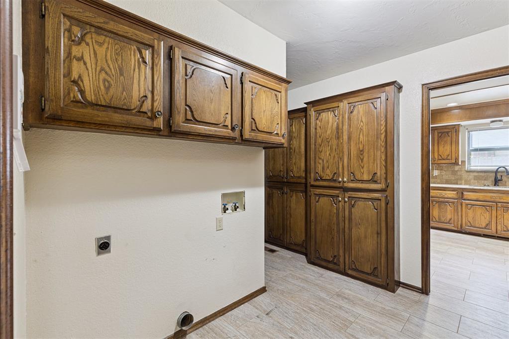 10301 Casa Linda
