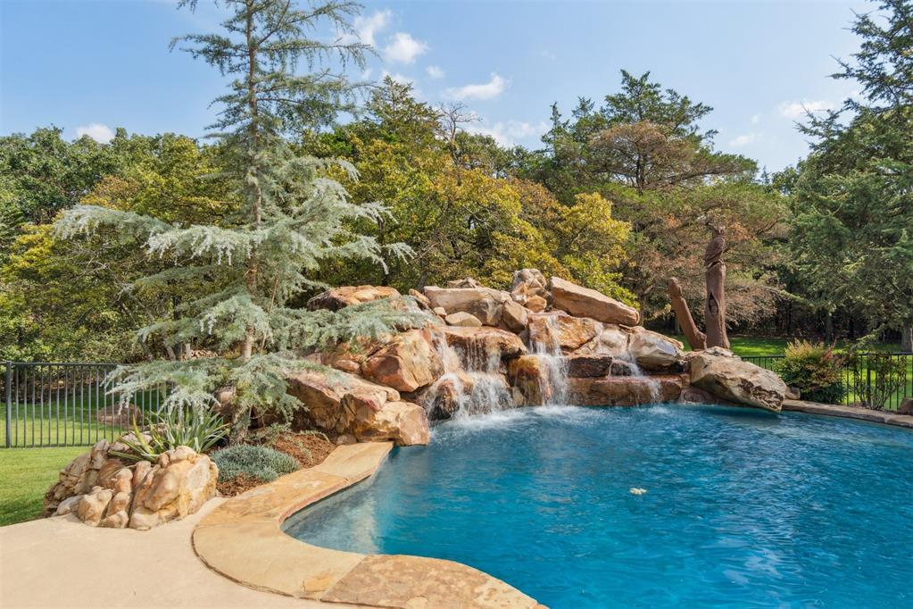 1604 Winding Ridge Road