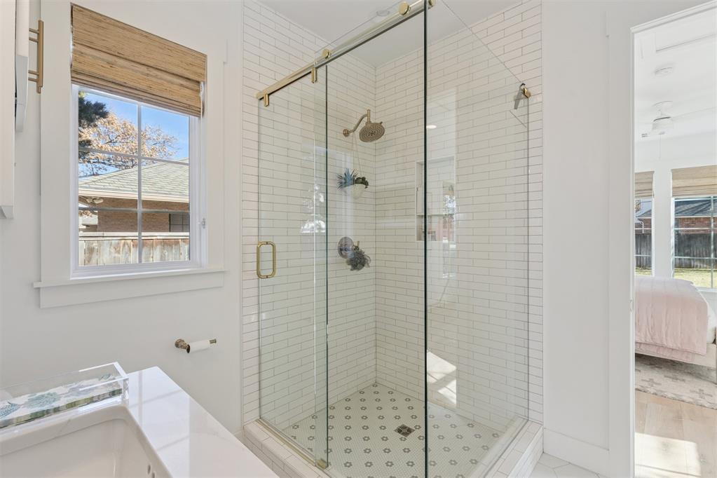 5033 Barnsteeple Court