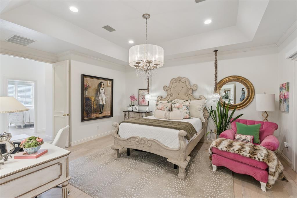 5033 Barnsteeple Court