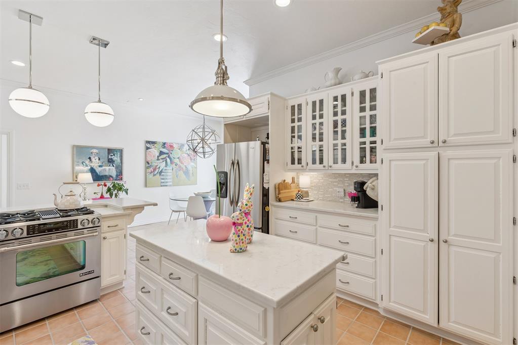 5033 Barnsteeple Court