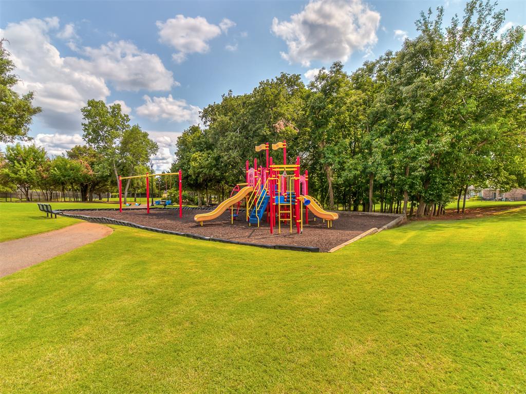 5620 Oak Tree Road