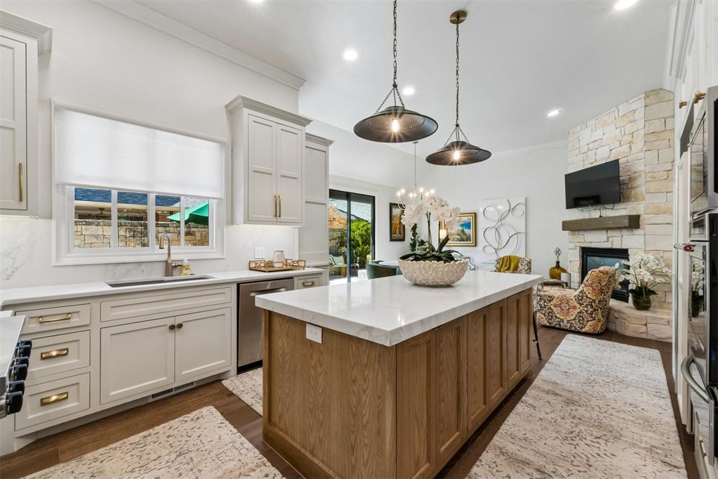 2911 NW 160th Street