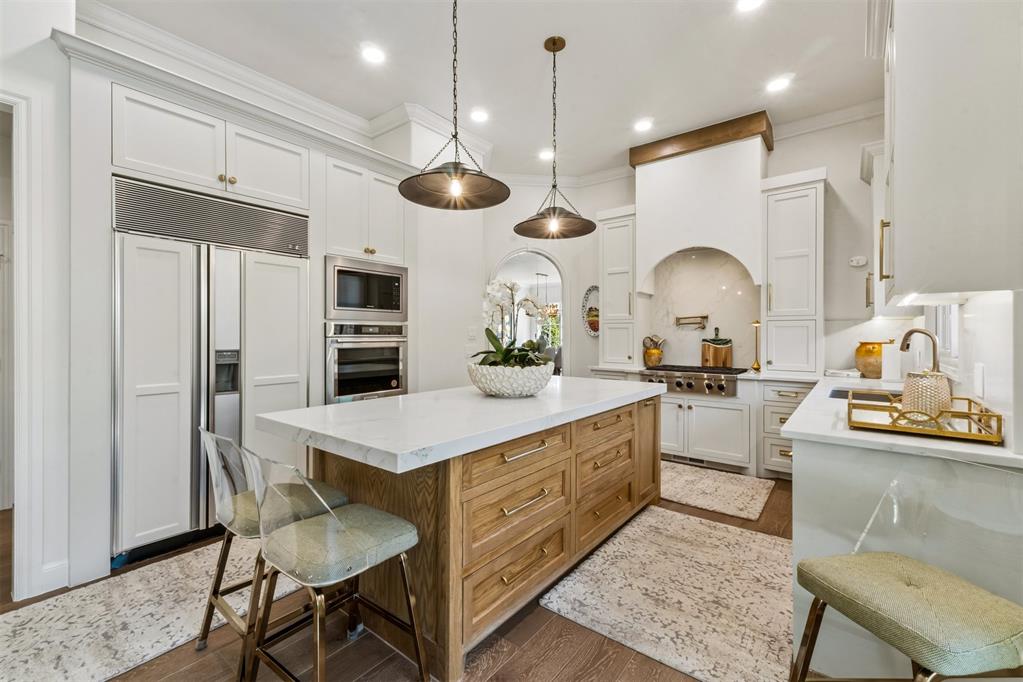2911 NW 160th Street