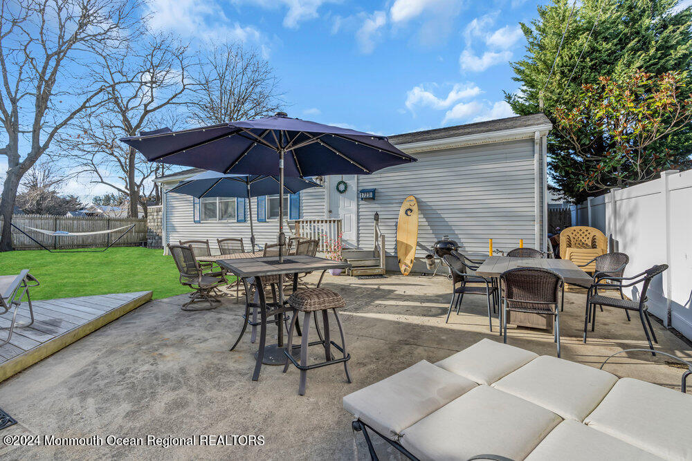 1725 Belmont Avenue, Rear House