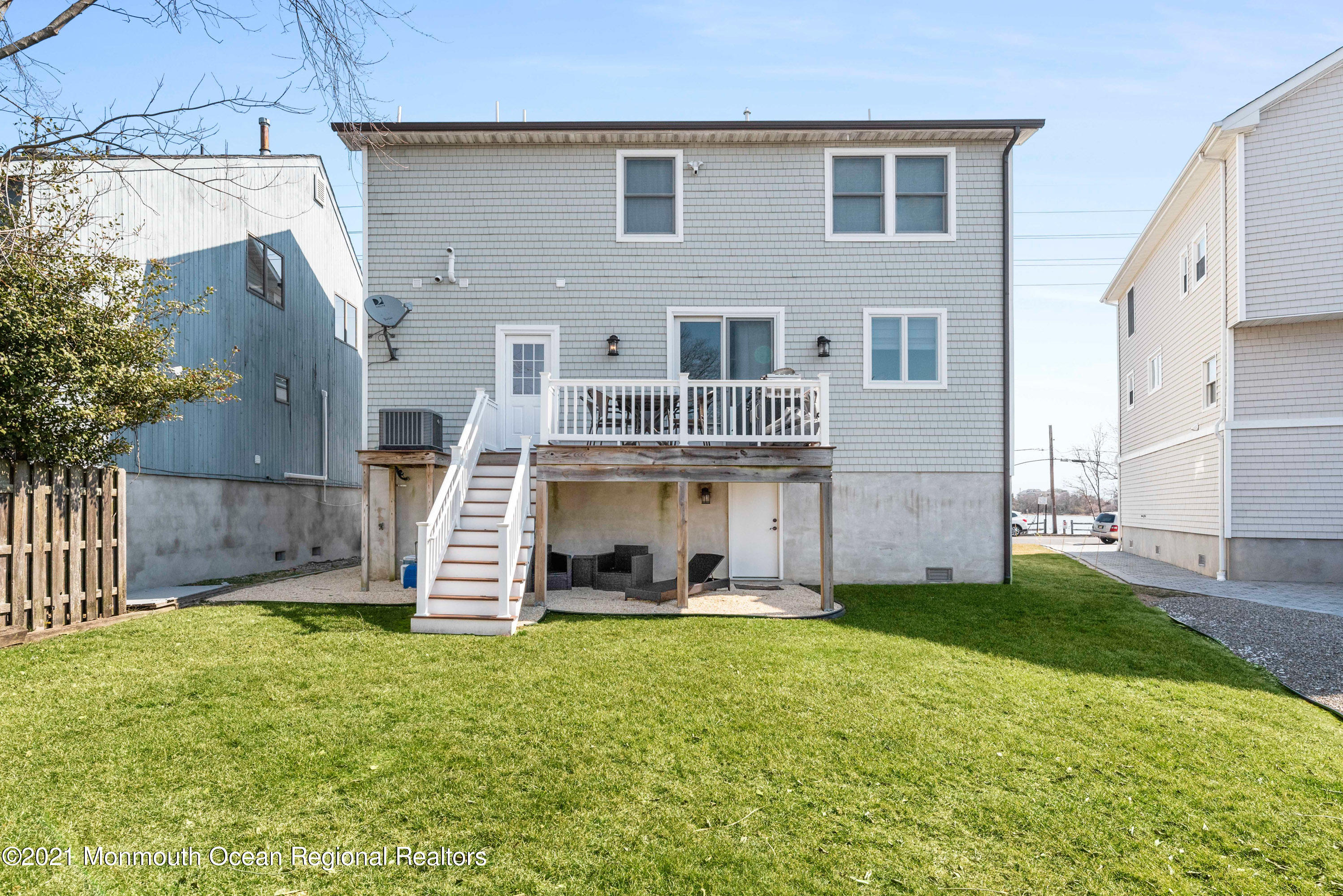 1503 Saint Louis Avenue