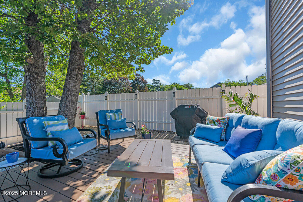 189 Riviera Drive