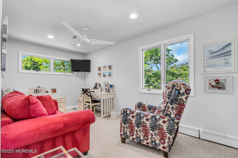 189 Riviera Drive