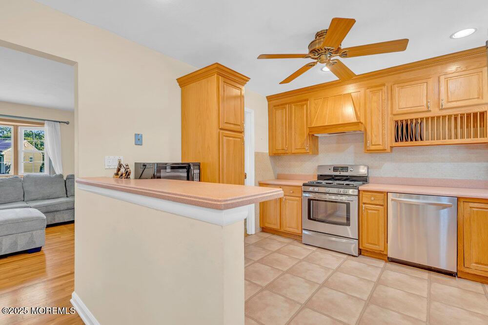 7 Overbrook Place