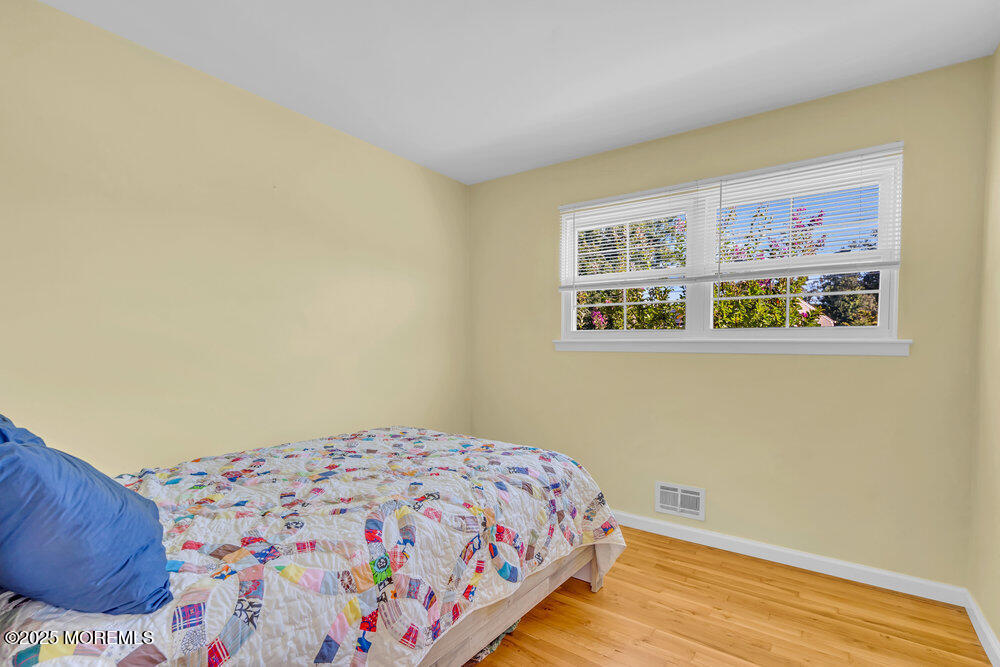 7 Overbrook Place