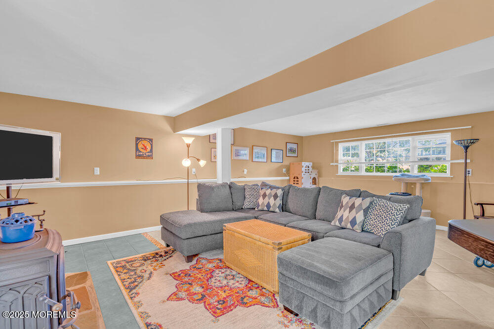 7 Overbrook Place
