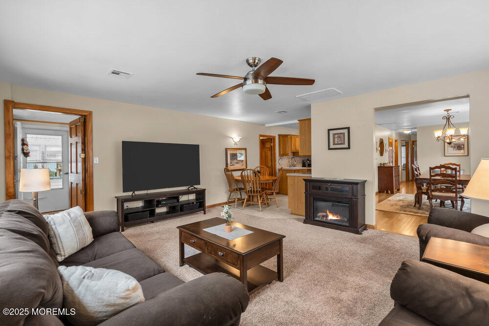 15 Skipper Lane