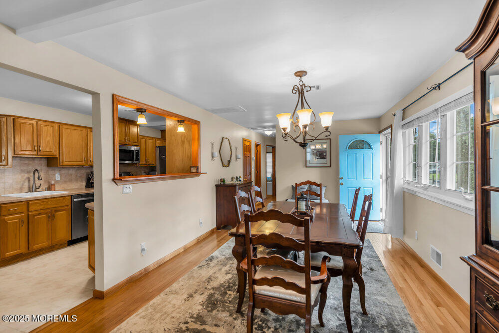 15 Skipper Lane