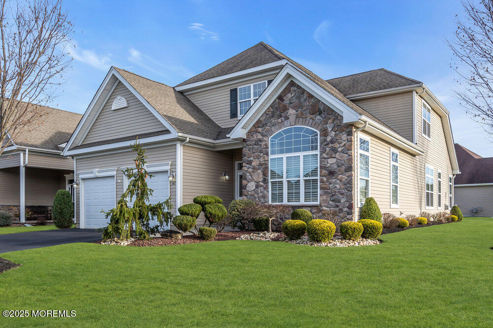 147 Cobblestone Boulevard
