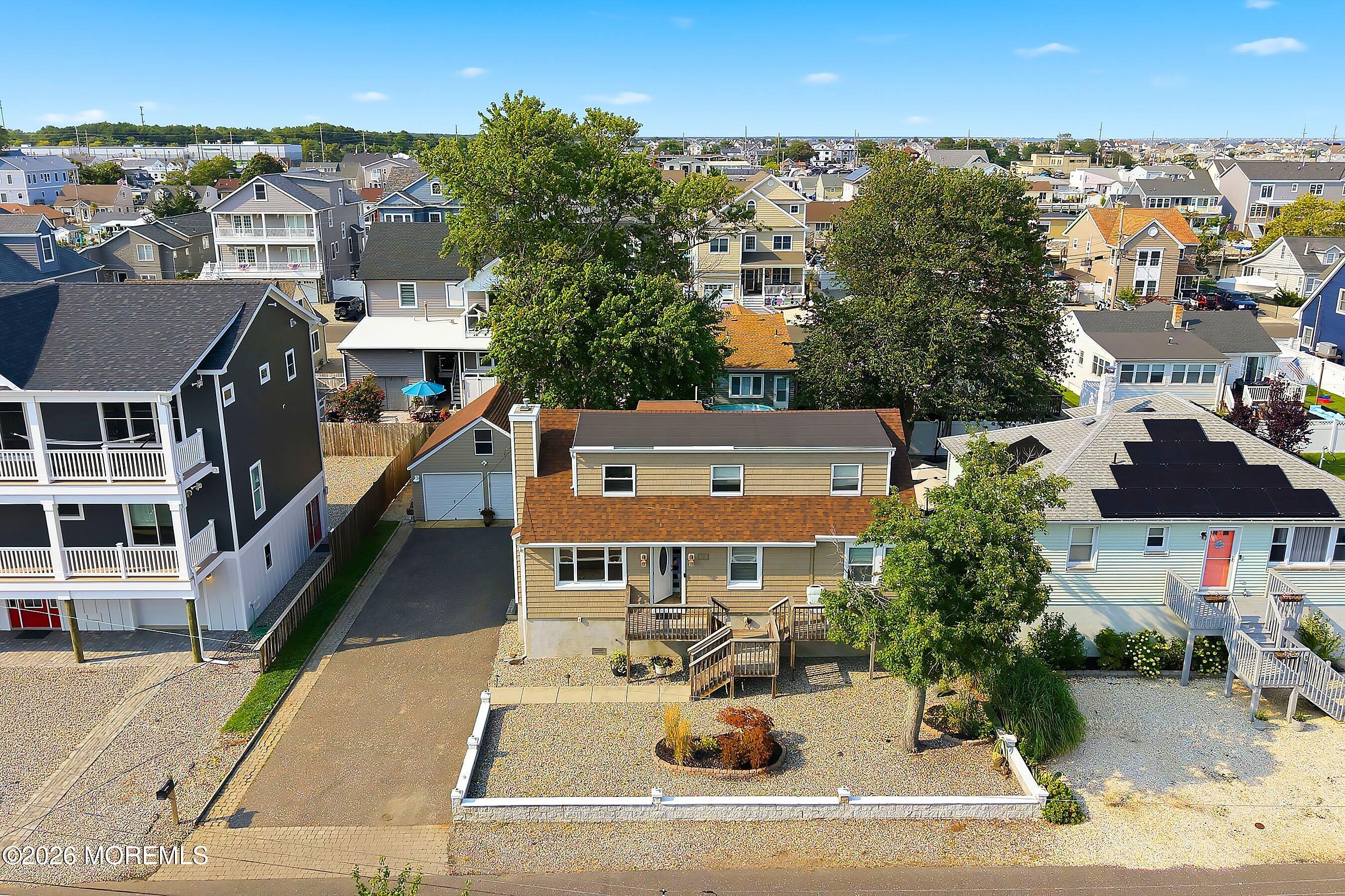 48 Bay Shore Drive