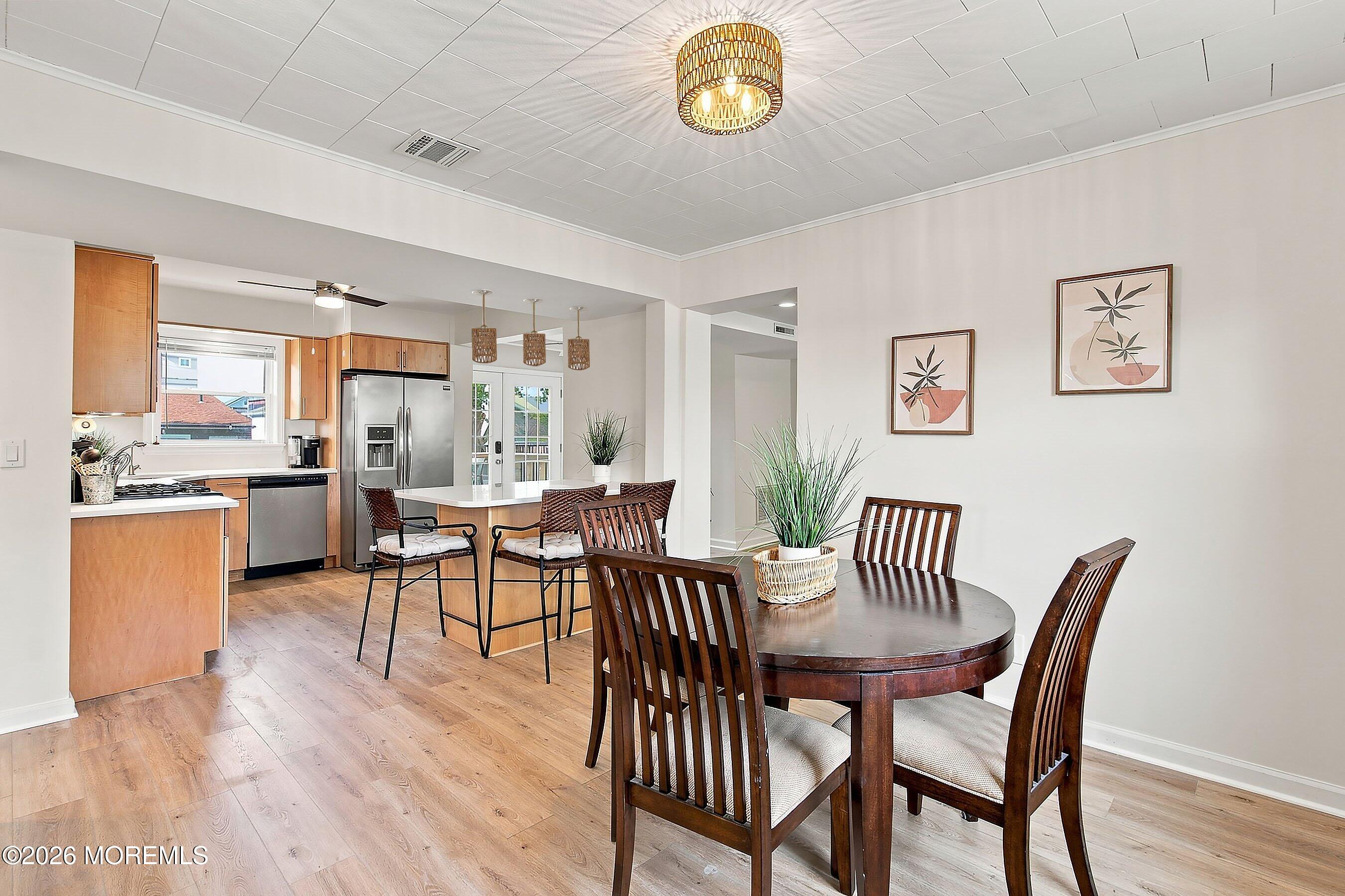 48 Bay Shore Drive