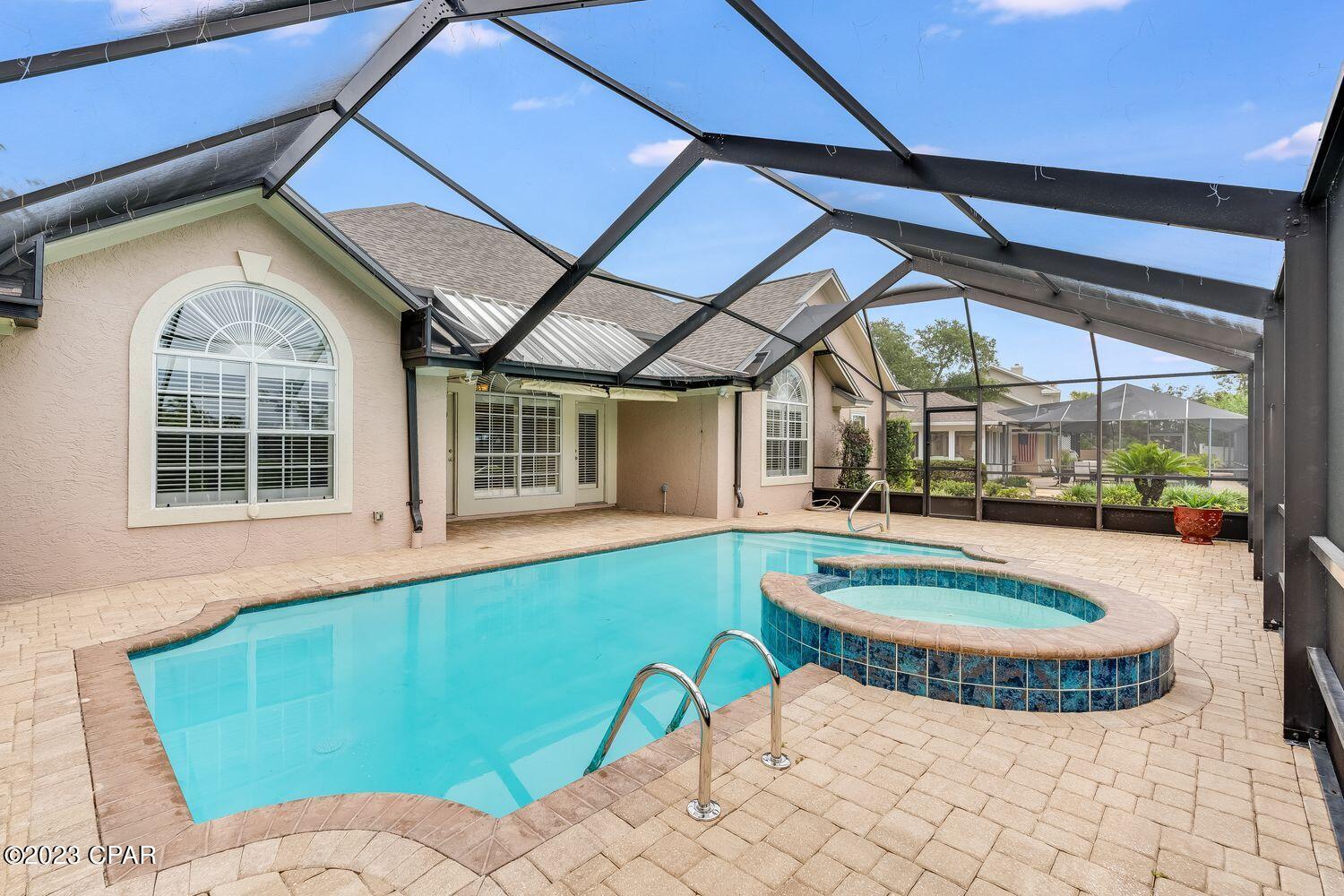 821 Dolphin Drive