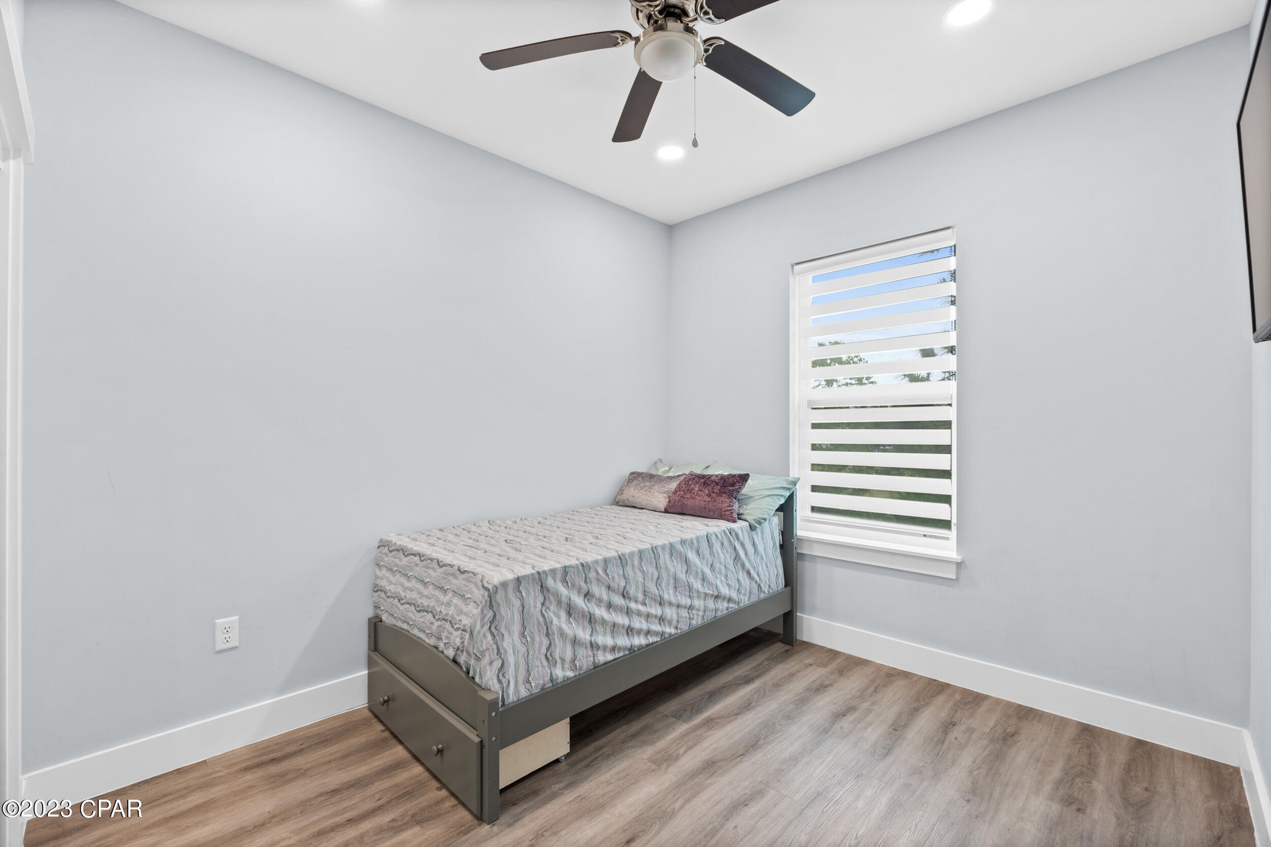 2226 Joan Avenue Unit: 5