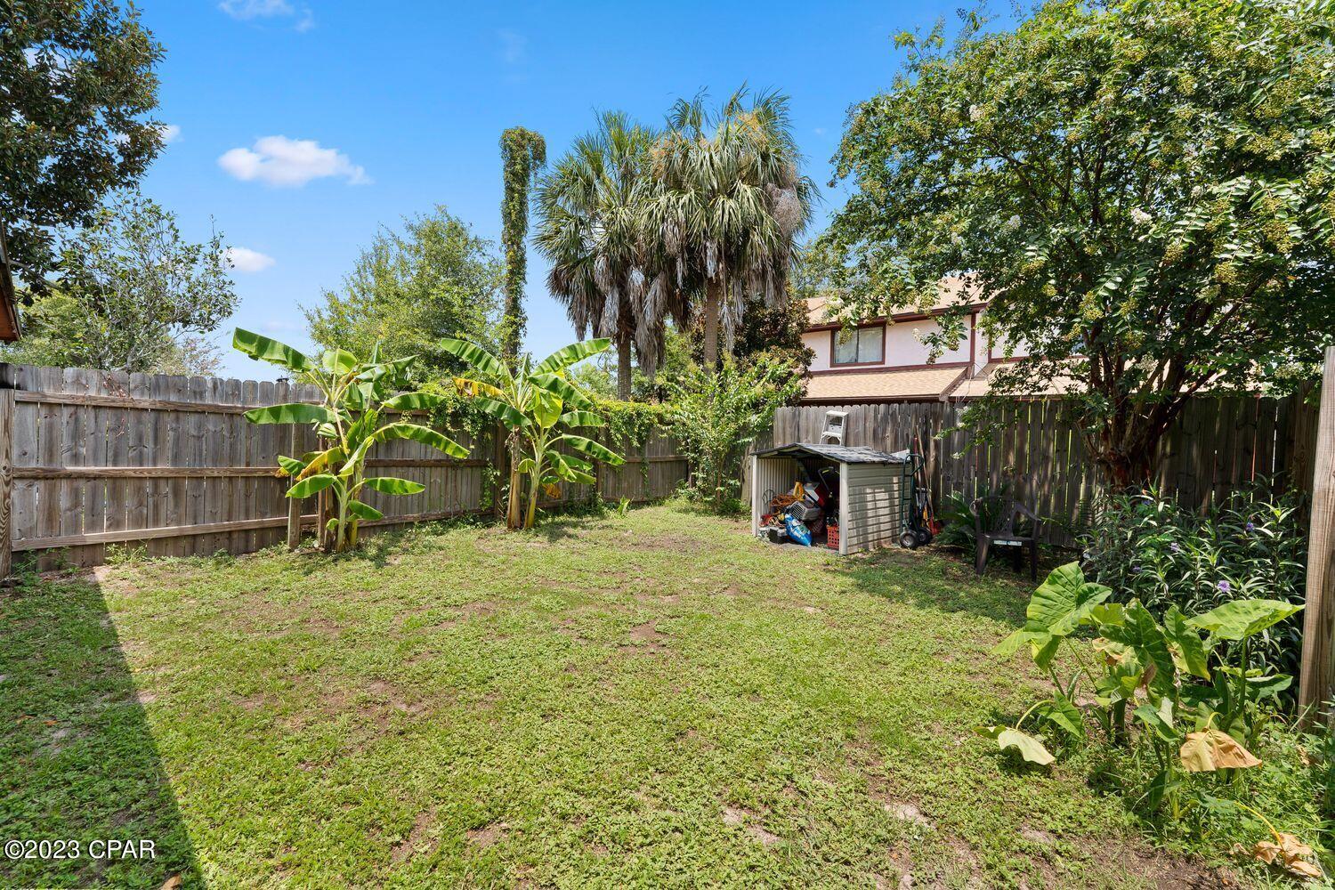 4056 Woodridge Road